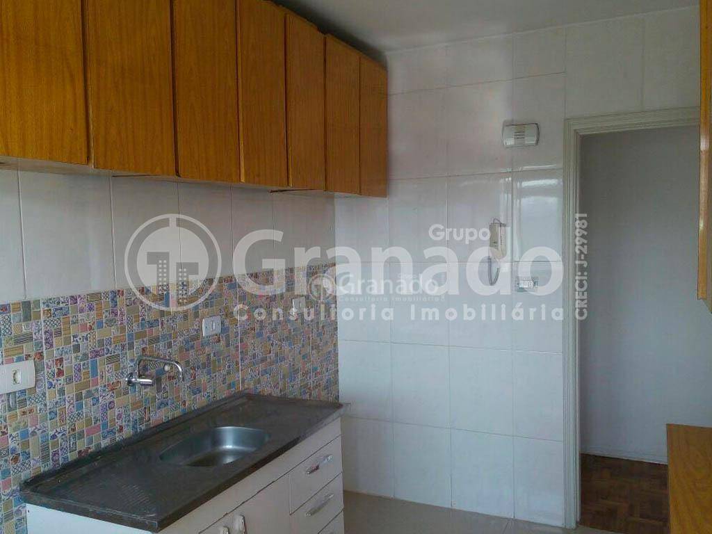 Apartamento à venda com 2 quartos, 67m² - Foto 8