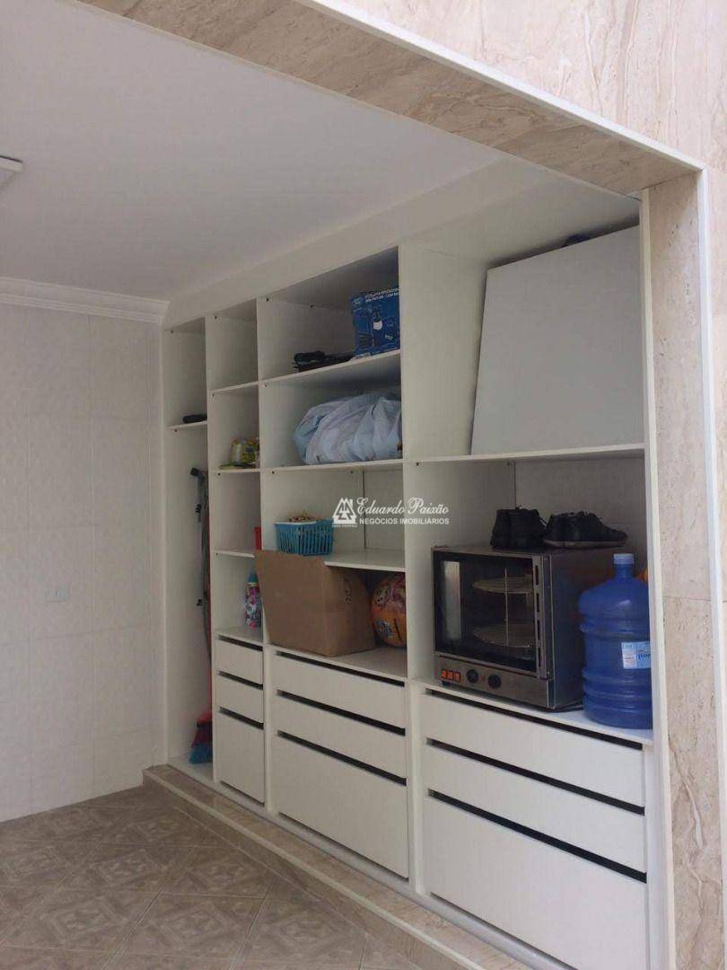 Sobrado à venda com 3 quartos, 224m² - Foto 12