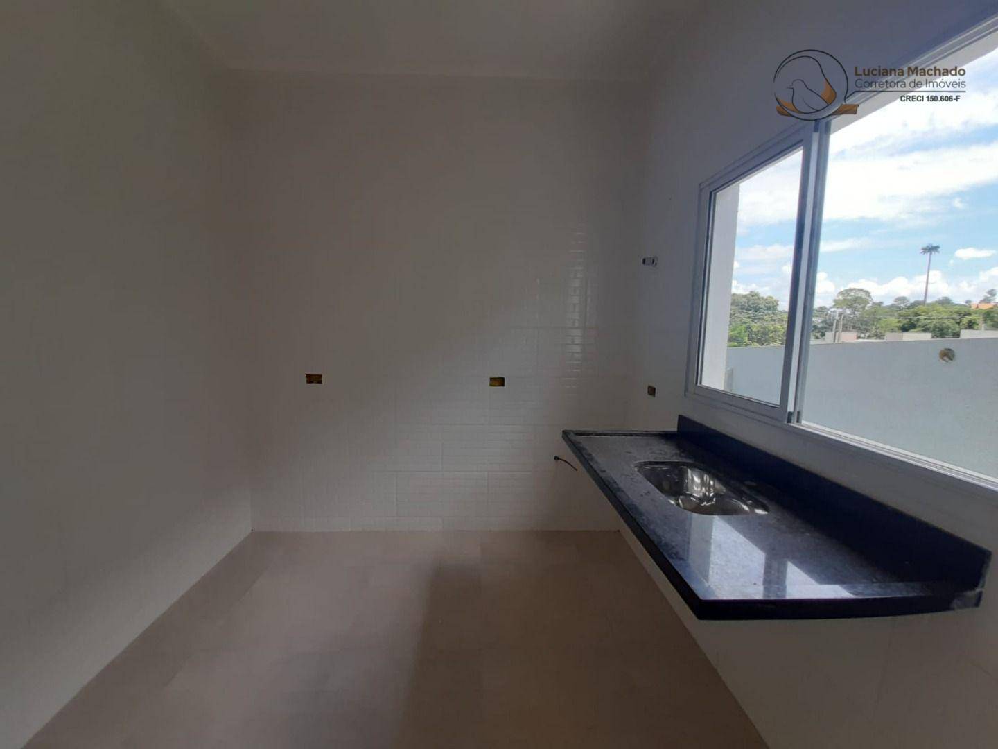 Casa à venda com 2 quartos, 64m² - Foto 7