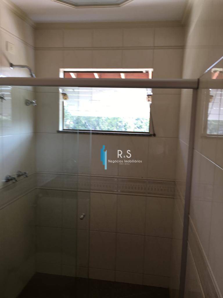 Casa de Condomínio à venda com 4 quartos, 400m² - Foto 65