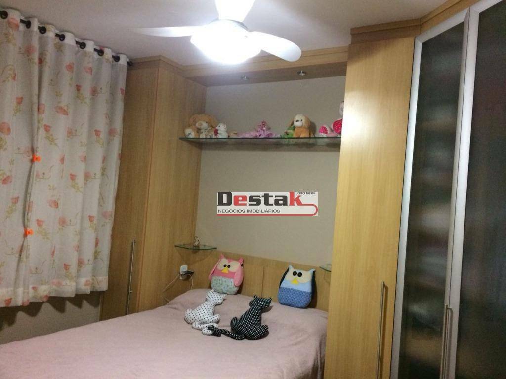 Apartamento à venda com 2 quartos, 67m² - Foto 11