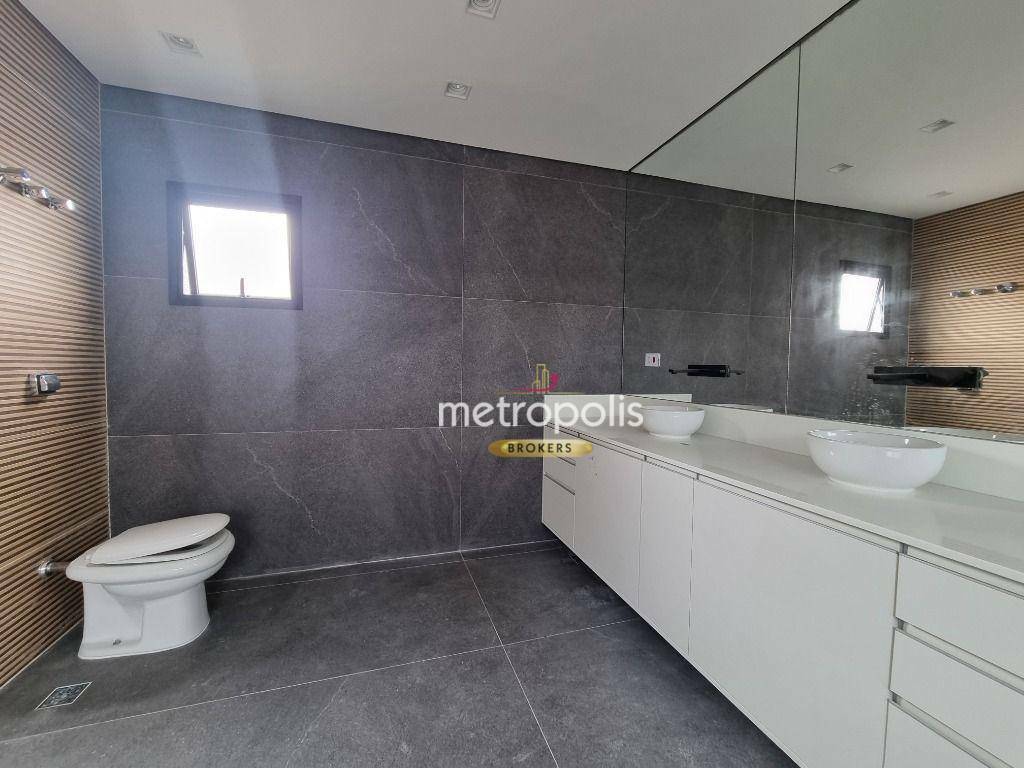 Sobrado à venda com 4 quartos, 700m² - Foto 44