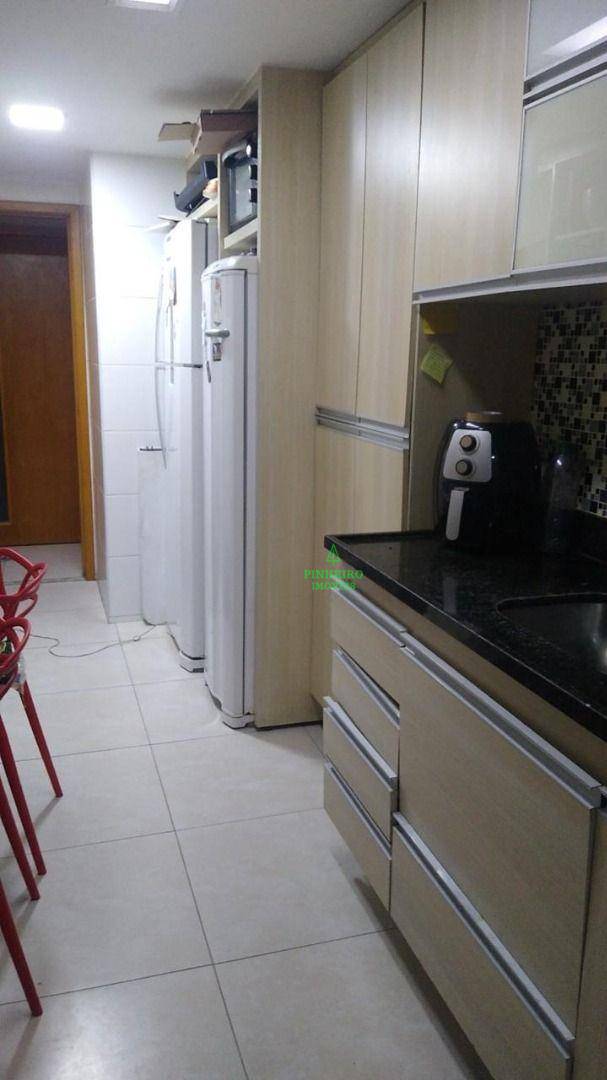 Apartamento à venda com 3 quartos, 141m² - Foto 15