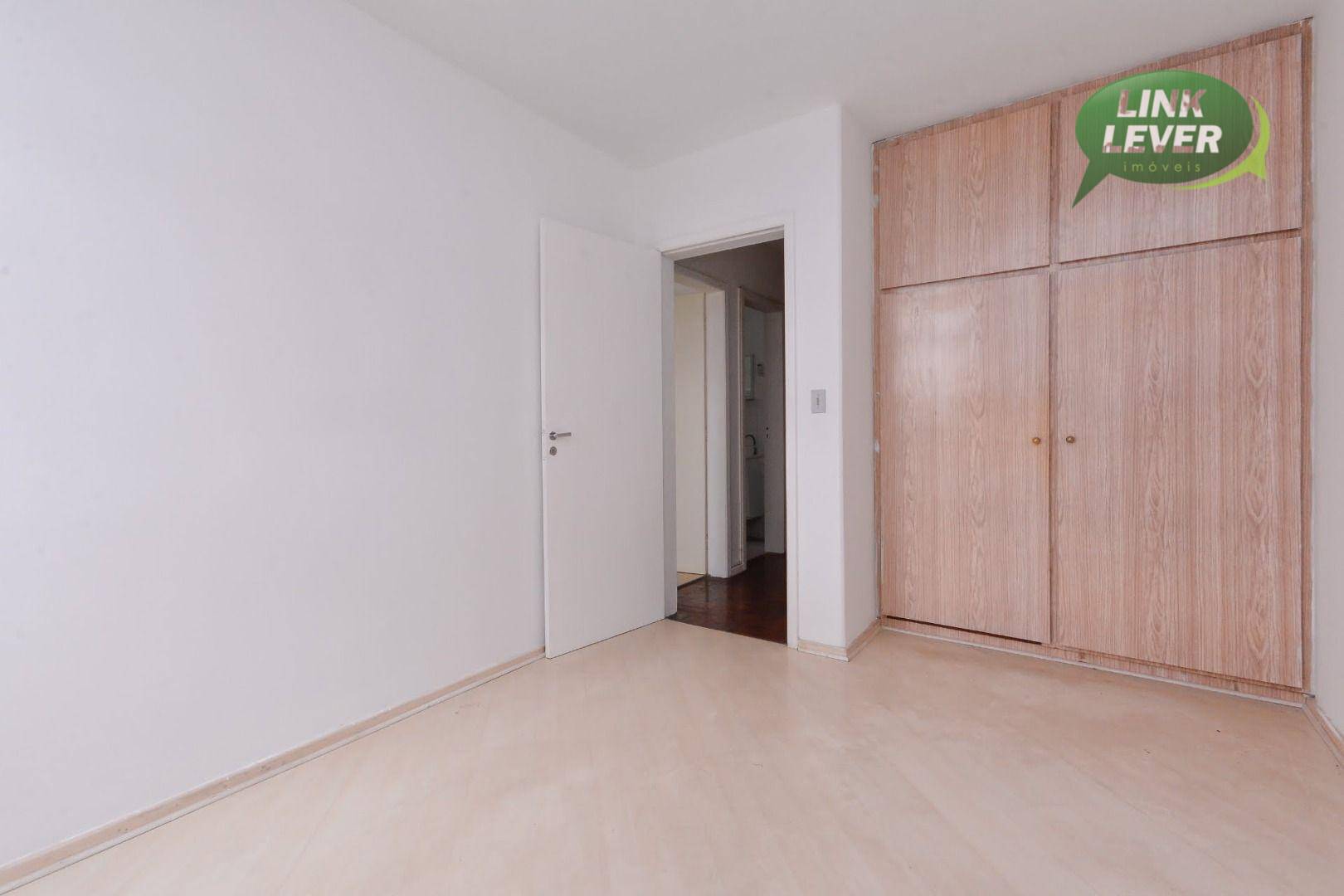 Apartamento para alugar com 2 quartos, 82m² - Foto 17