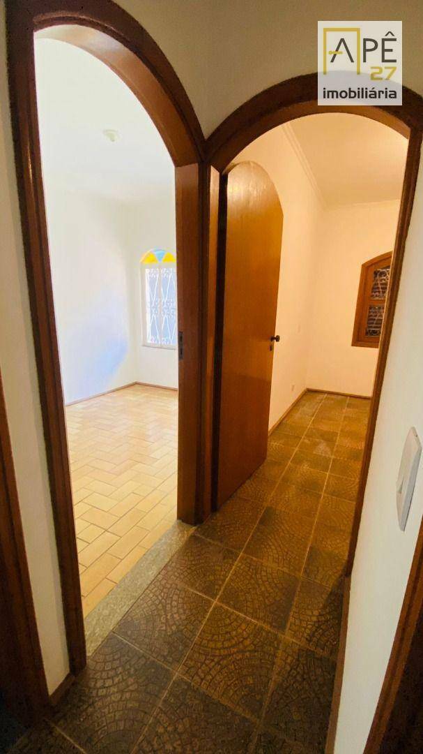 Sobrado para alugar com 3 quartos, 250m² - Foto 6