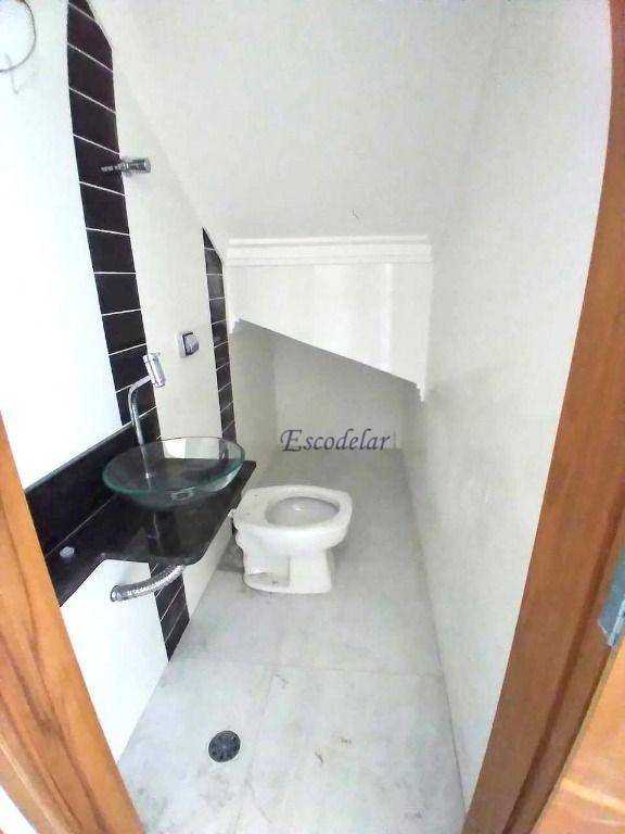 Sobrado à venda com 3 quartos, 250m² - Foto 32