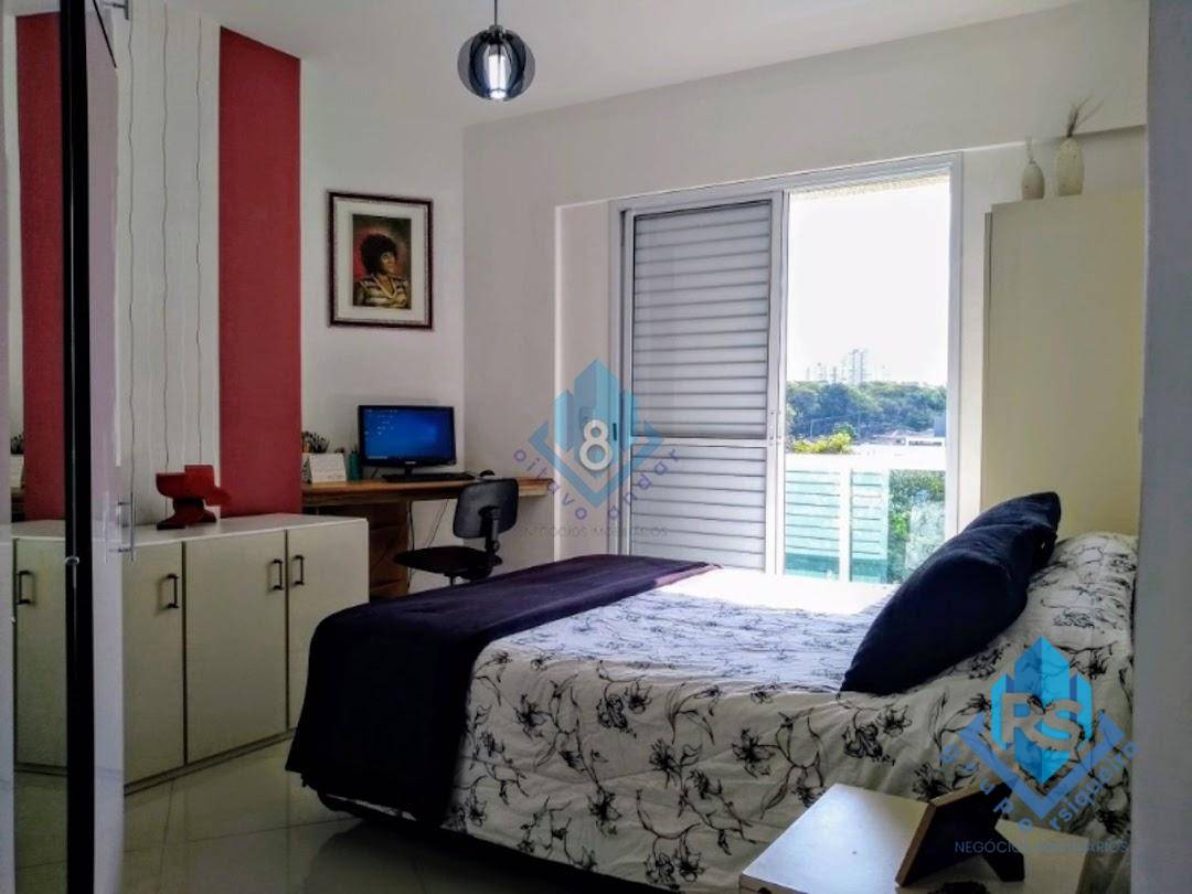 Apartamento à venda com 3 quartos, 130m² - Foto 2