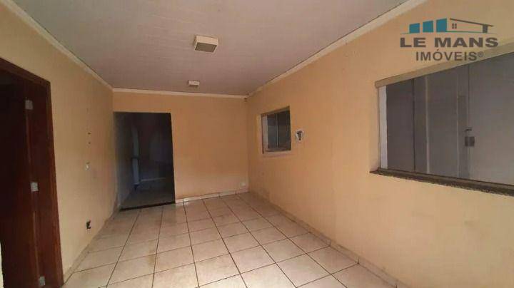 Casa à venda com 4 quartos, 196m² - Foto 6