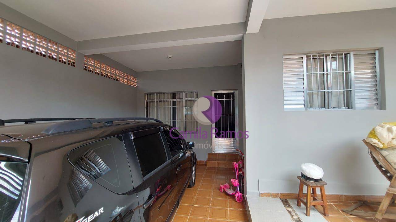 Sobrado à venda com 4 quartos, 128m² - Foto 3