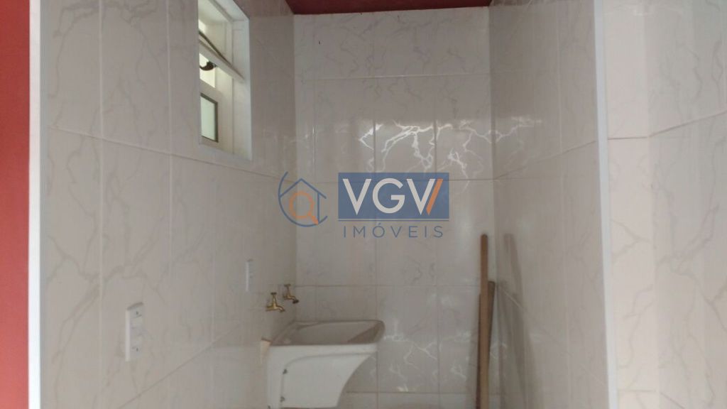 Casa à venda e aluguel com 2 quartos, 140m² - Foto 11