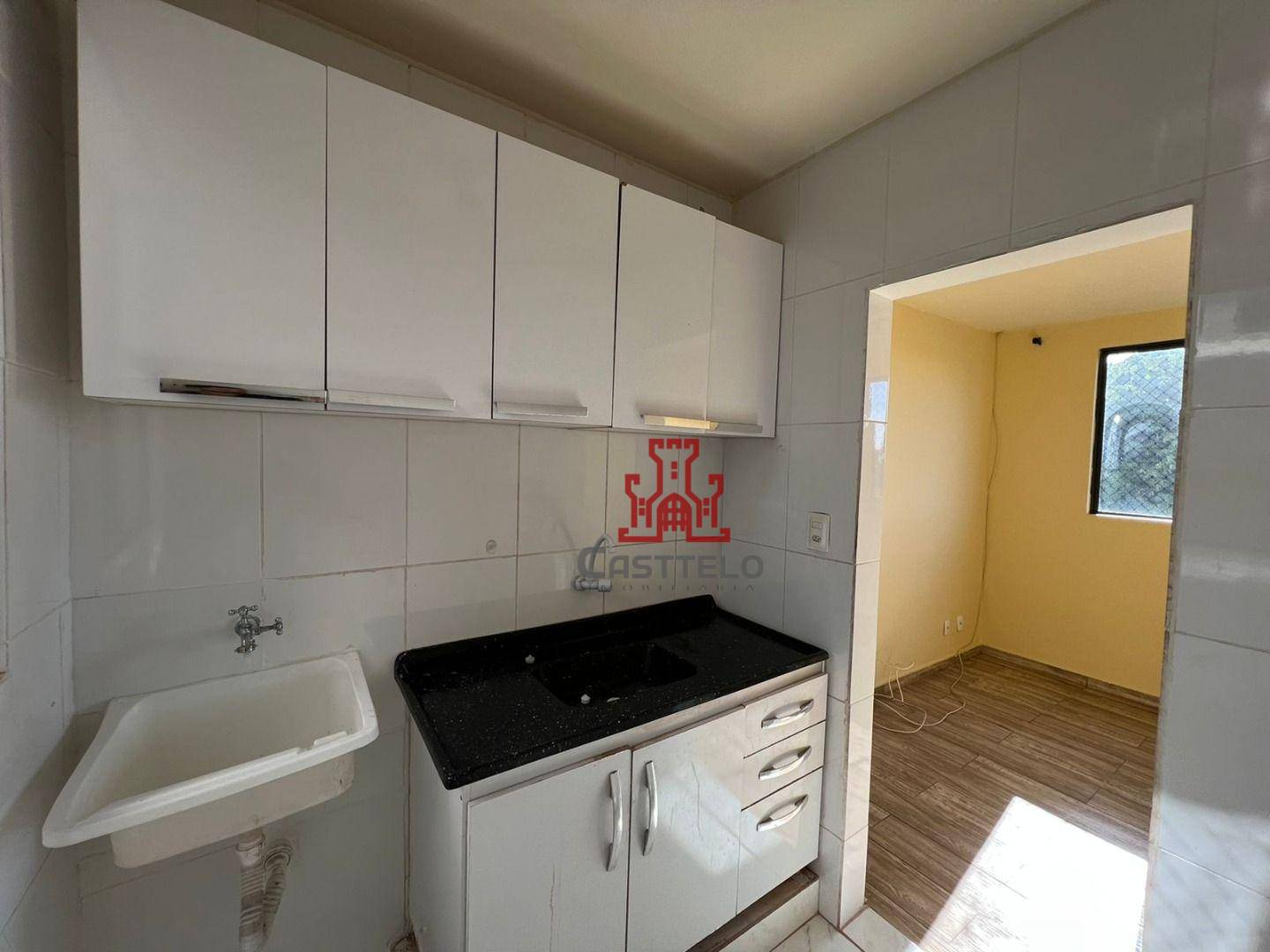 Apartamento para alugar com 2 quartos, 50m² - Foto 6