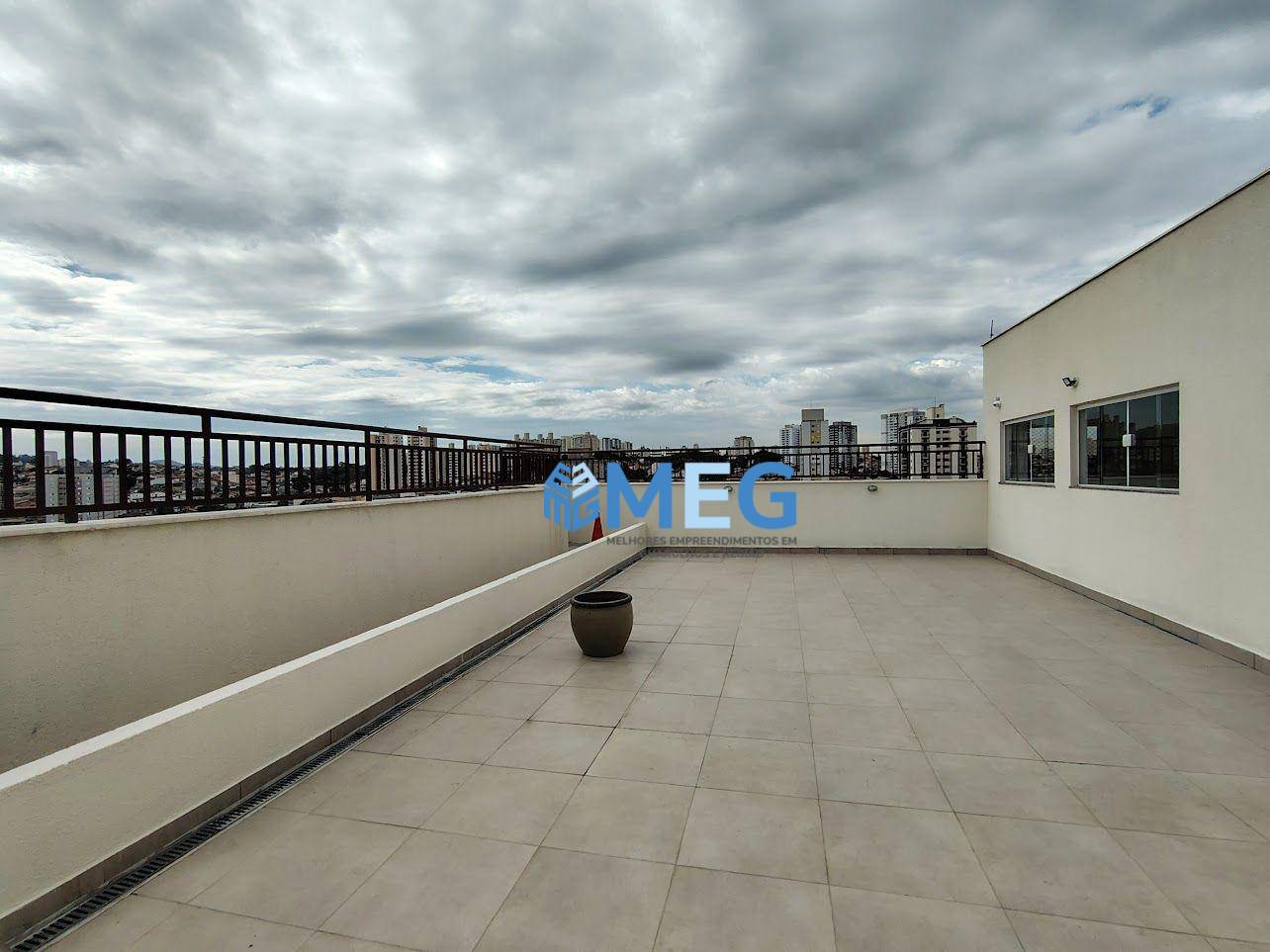 Apartamento para alugar com 2 quartos, 50m² - Foto 22