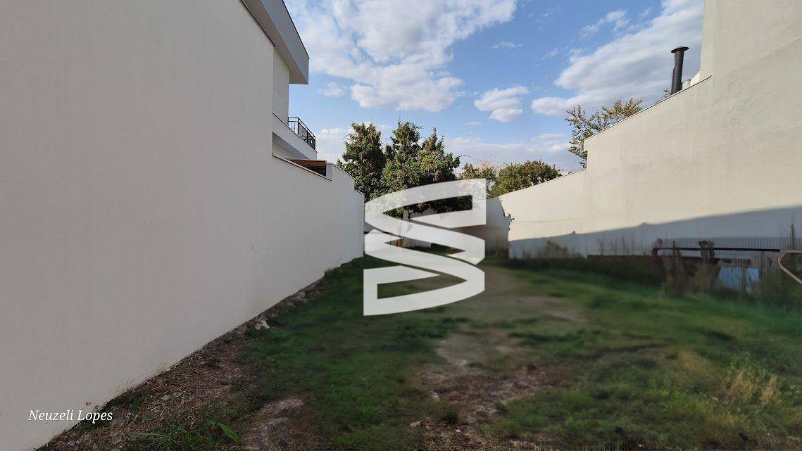 Loteamento e Condomínio, 246 m² - Foto 1