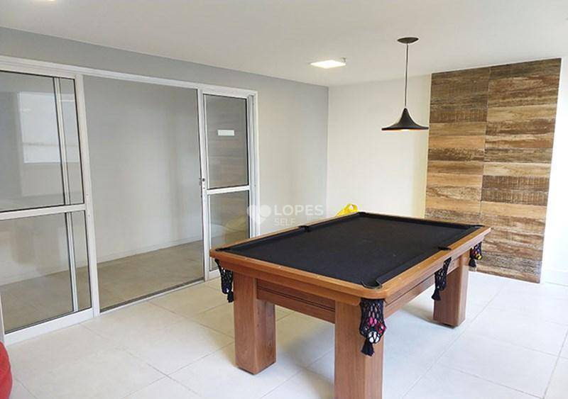 Apartamento à venda com 2 quartos, 62m² - Foto 19