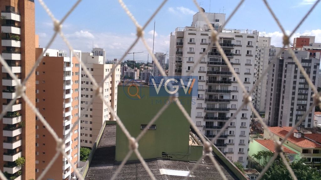 Apartamento à venda com 2 quartos, 65m² - Foto 12