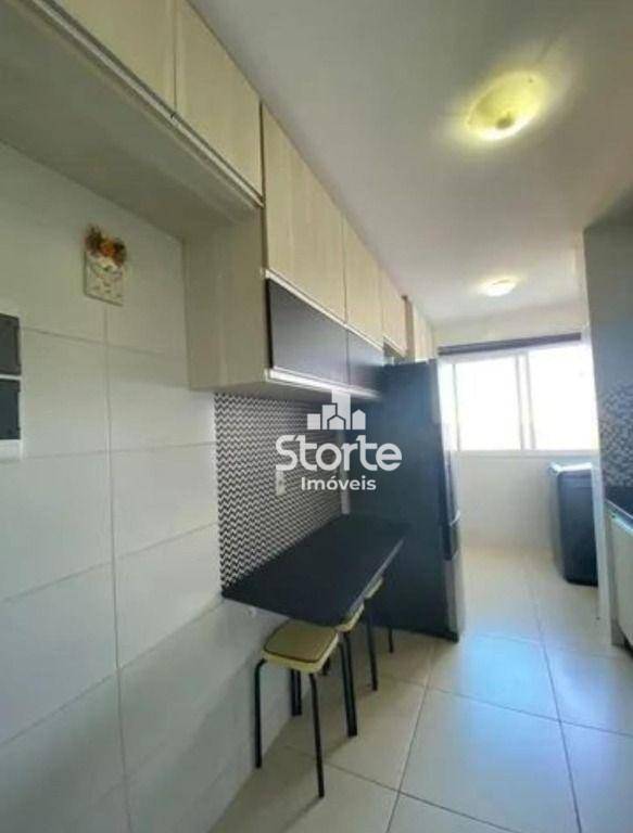 Apartamento à venda com 2 quartos, 70m² - Foto 8