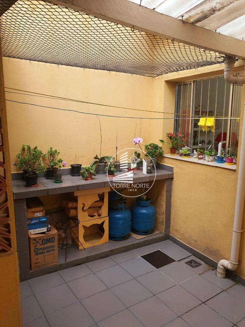 Sobrado à venda com 3 quartos, 82m² - Foto 8