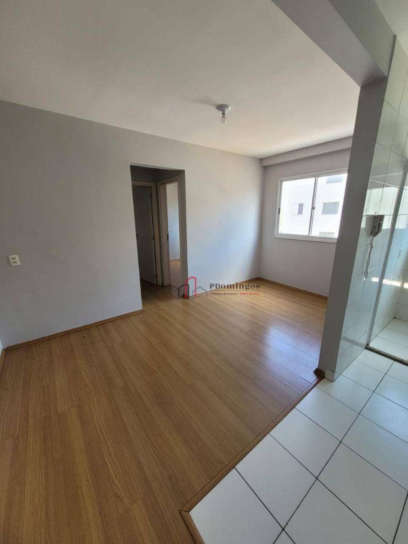 Apartamento à venda com 2 quartos, 45m² - Foto 1