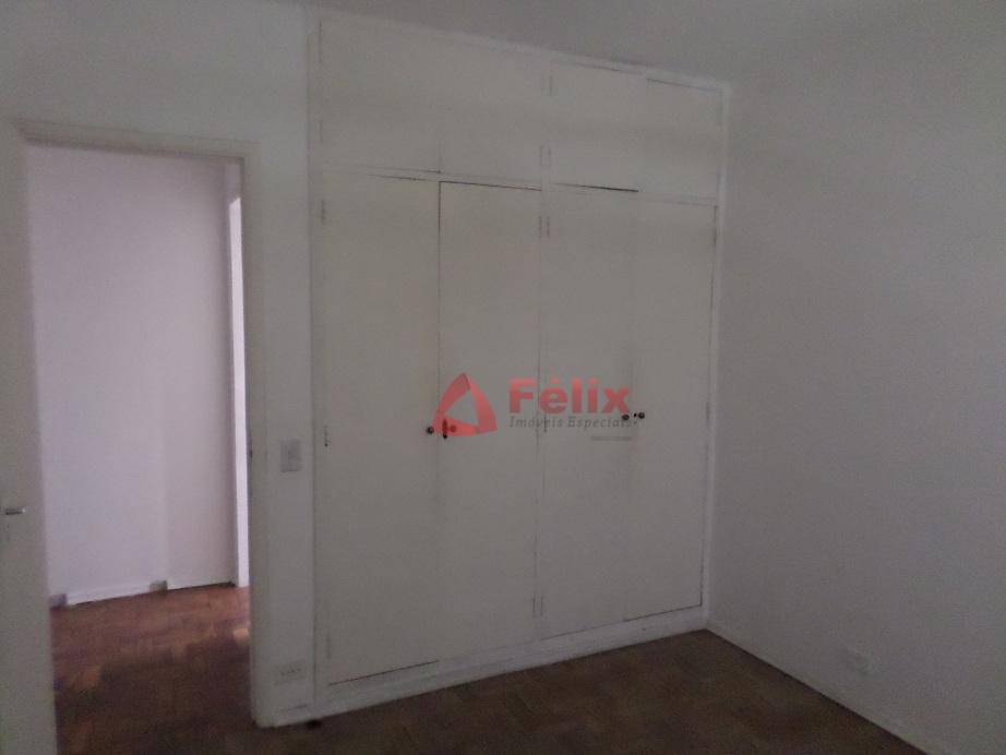 Apartamento à venda com 3 quartos, 146m² - Foto 12