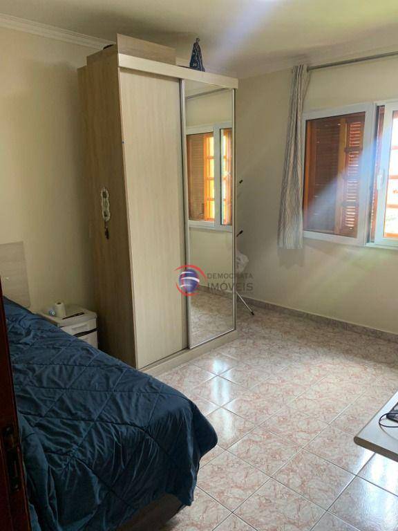 Sobrado à venda com 3 quartos, 179m² - Foto 6