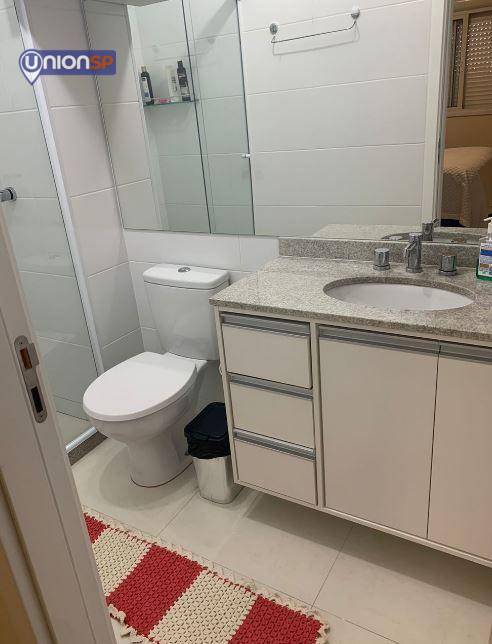 Apartamento à venda com 2 quartos, 64m² - Foto 9