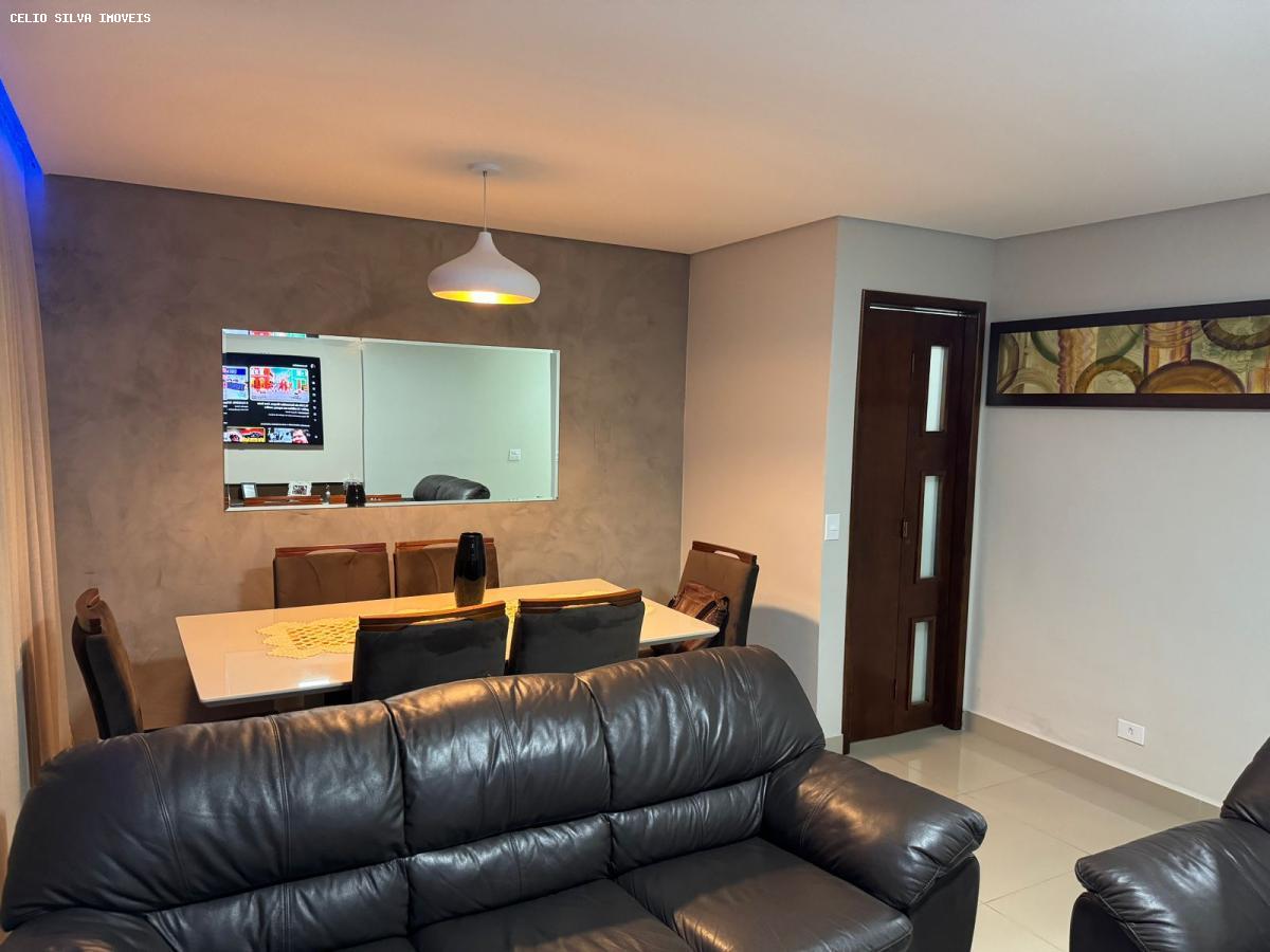 Apartamento à venda com 2 quartos, 65m² - Foto 3