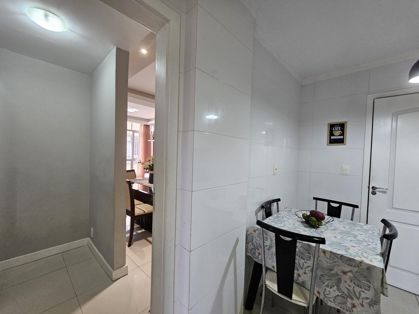 Apartamento à venda com 3 quartos, 82m² - Foto 17