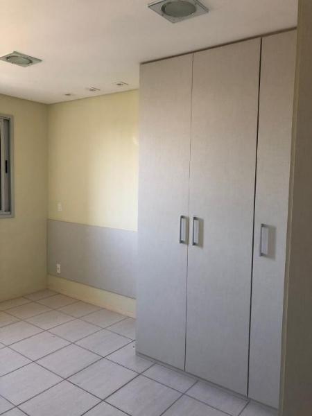 Apartamento à venda com 3 quartos, 70m² - Foto 10