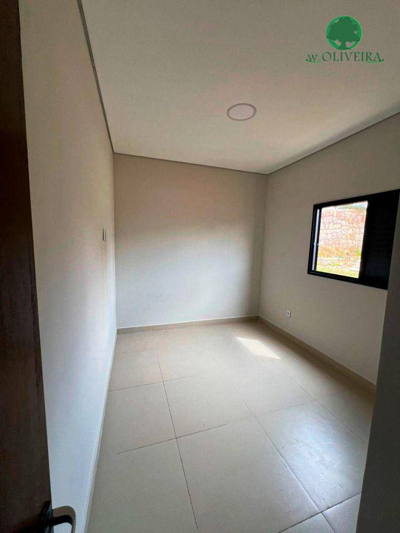 Casa à venda com 2 quartos, 50m² - Foto 12