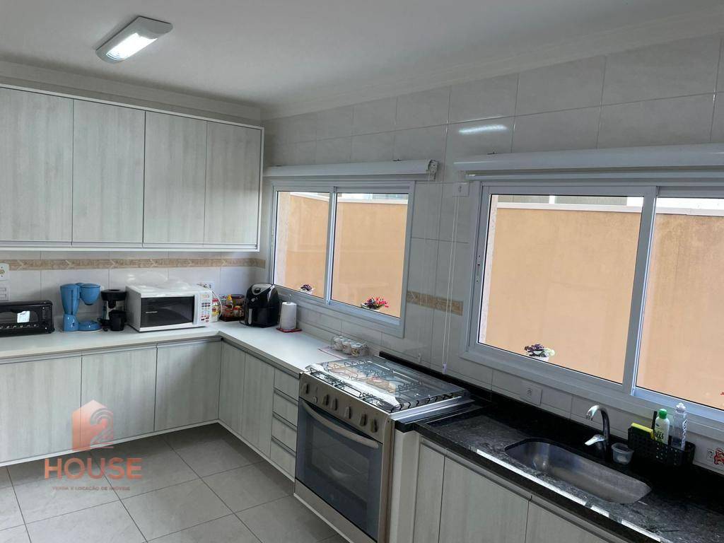 Sobrado à venda com 3 quartos, 150m² - Foto 7