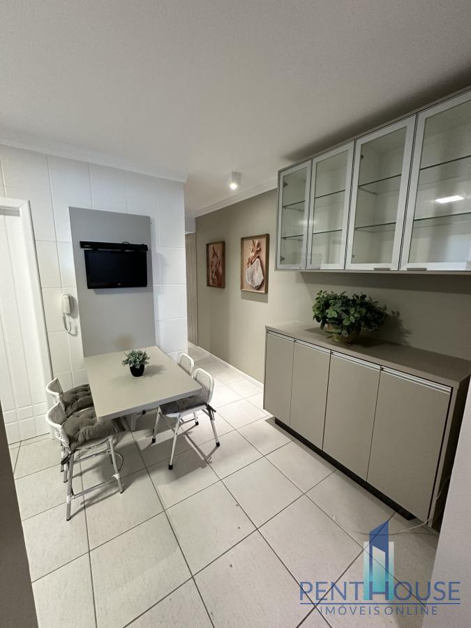 Apartamento à venda com 2 quartos, 100m² - Foto 13