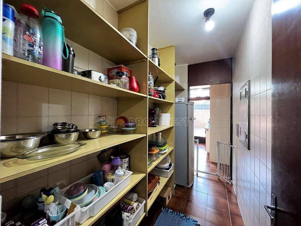 Casa de Condomínio à venda com 4 quartos, 640m² - Foto 37