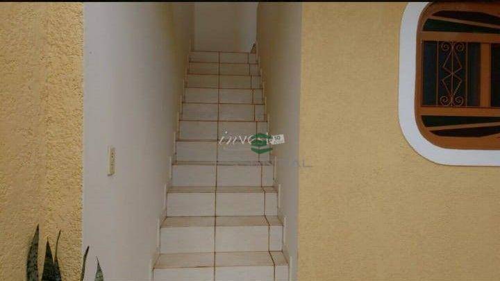 Casa à venda e aluguel com 3 quartos, 320m² - Foto 15