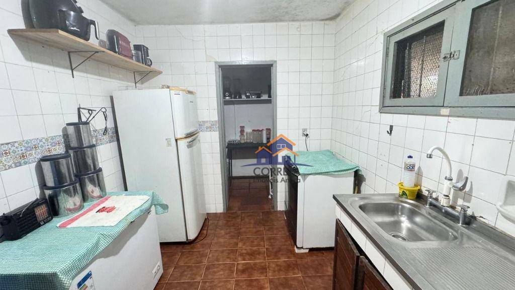 Casa à venda com 3 quartos, 120m² - Foto 13