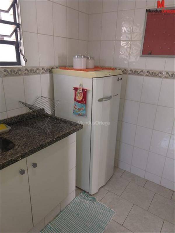 Apartamento à venda com 2 quartos, 65m² - Foto 9