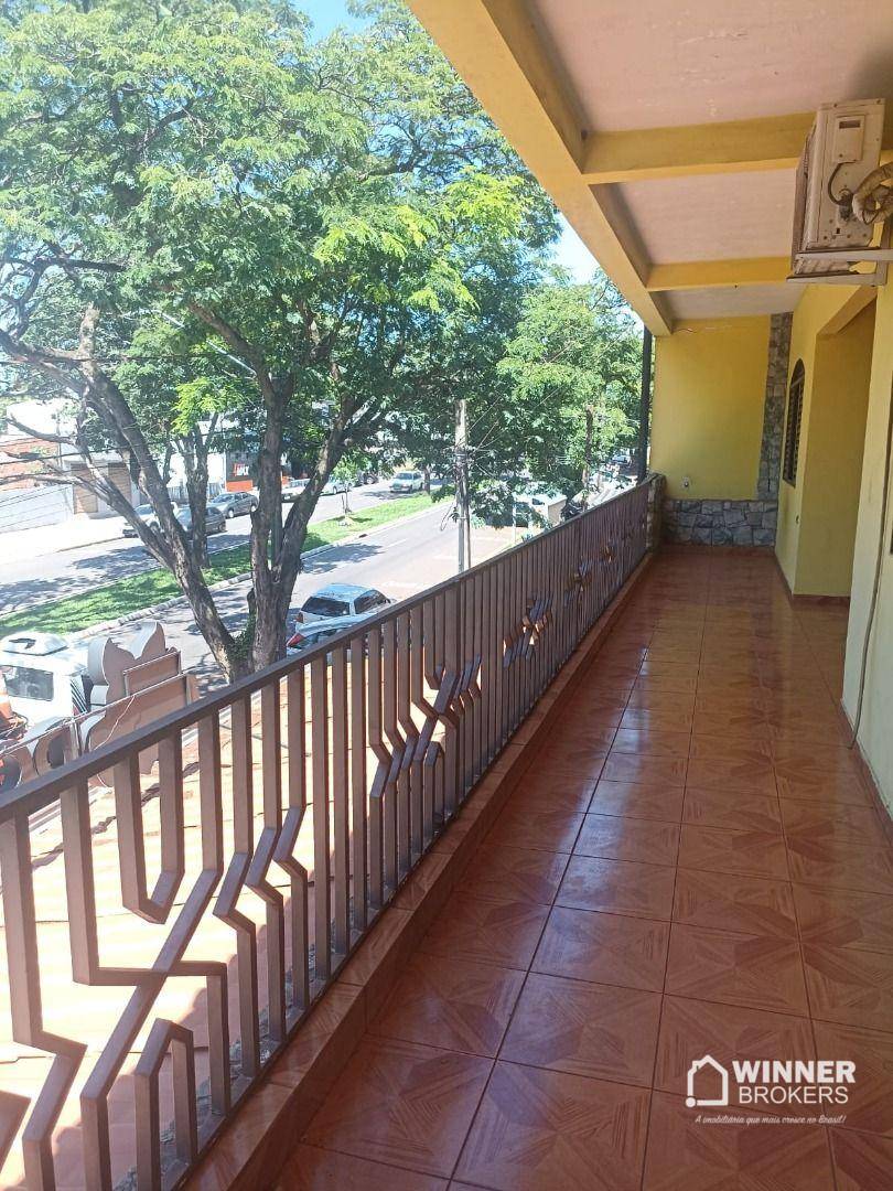 Sobrado, 4 quartos, 450 m² - Foto 2