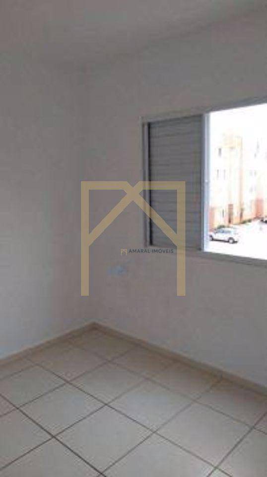 Apartamento à venda com 2 quartos, 44m² - Foto 1