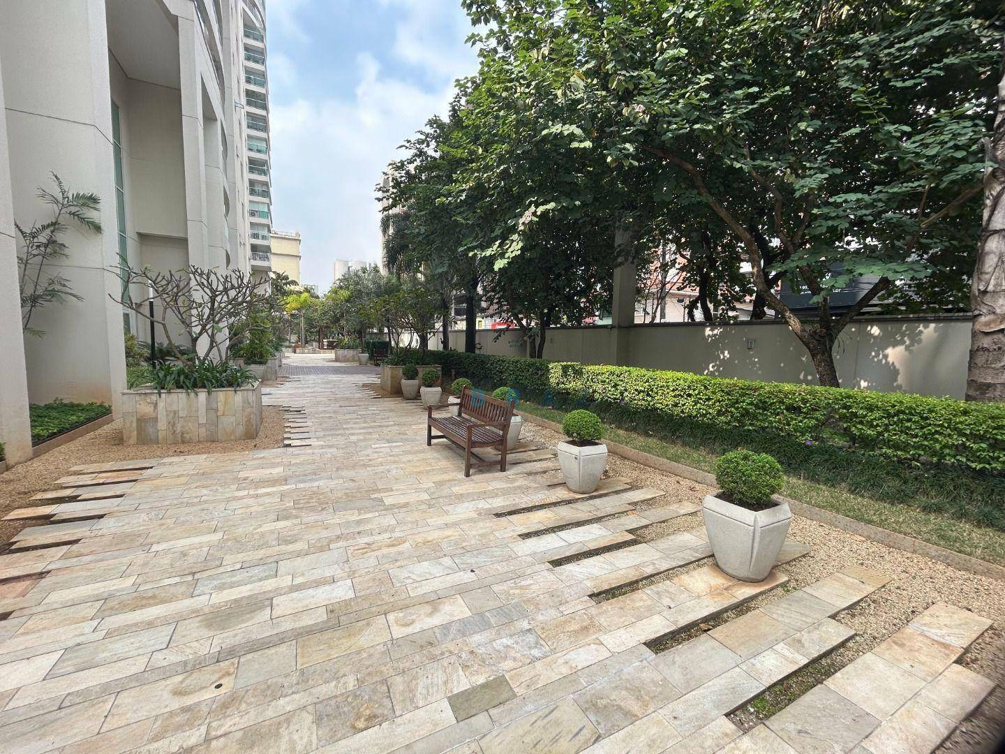 Apartamento para alugar com 2 quartos, 113m² - Foto 25