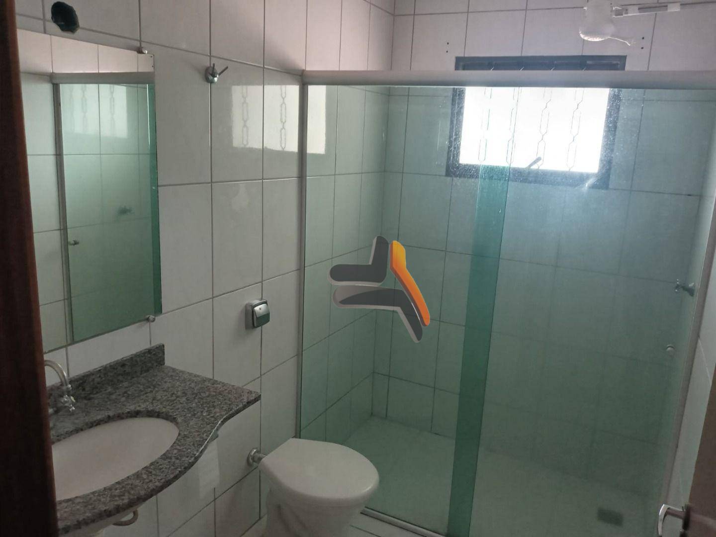 Sobrado à venda com 4 quartos, 240m² - Foto 8