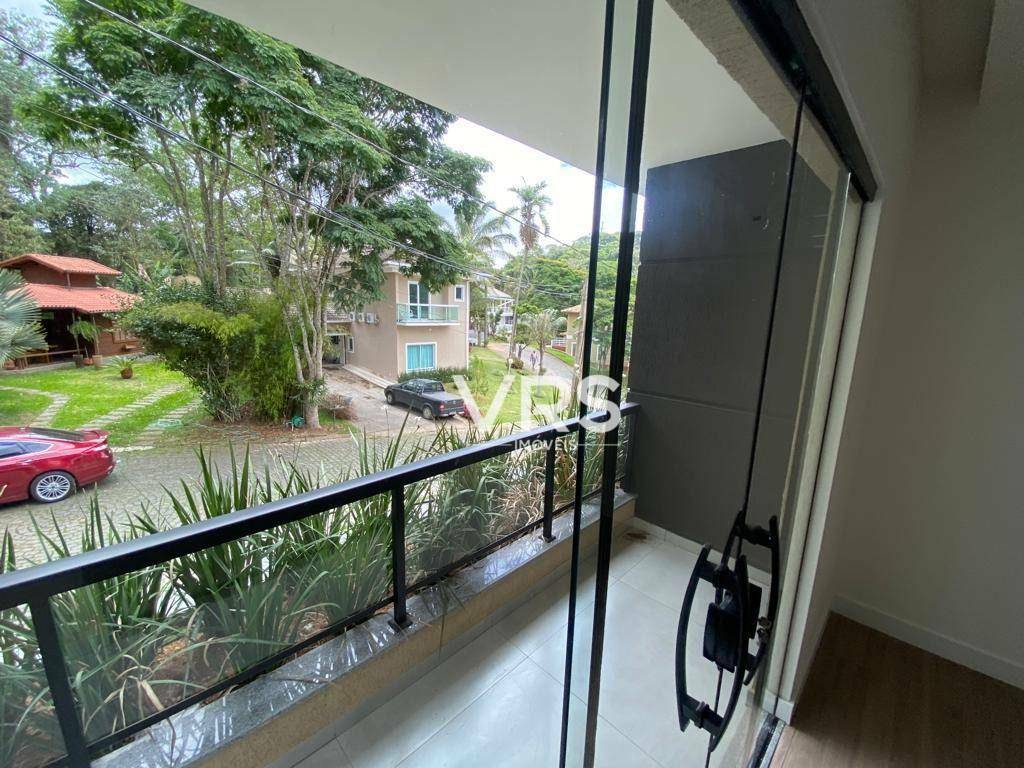 Casa de Condomínio à venda com 4 quartos, 215m² - Foto 14