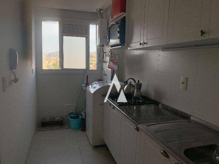 Apartamento à venda com 2 quartos, 52m² - Foto 28