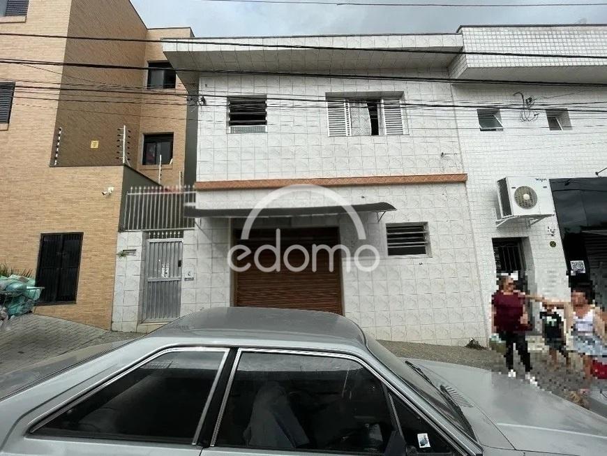 Casa para alugar com 3 quartos, 250m² - Foto 27