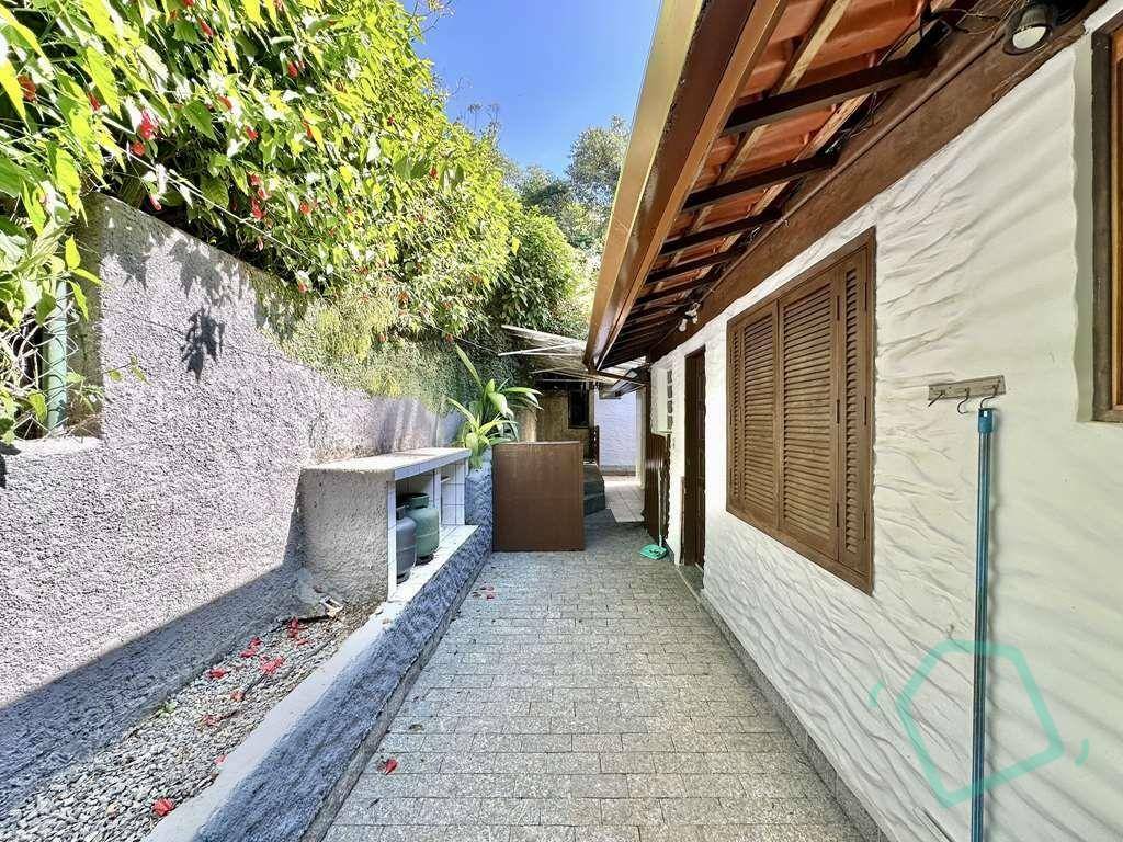 Casa de Condomínio à venda e aluguel com 3 quartos, 473m² - Foto 59