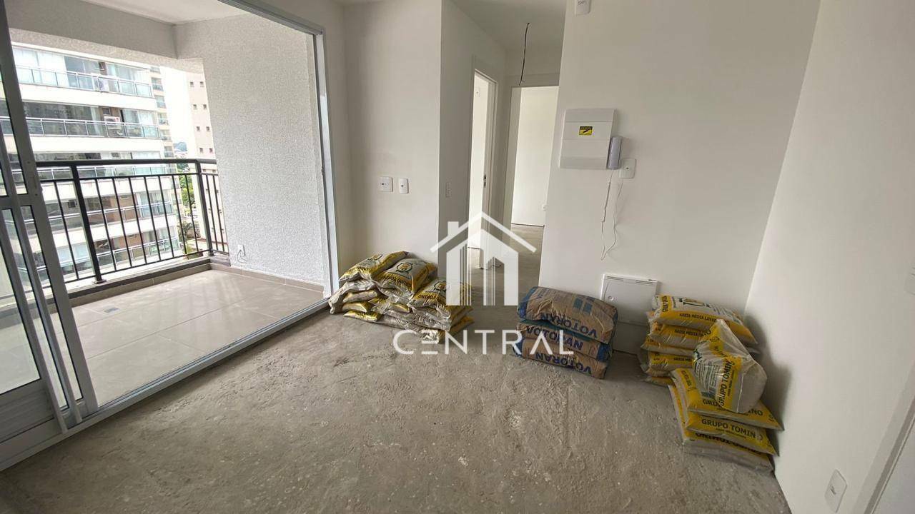 Apartamento à venda com 2 quartos, 42m² - Foto 3