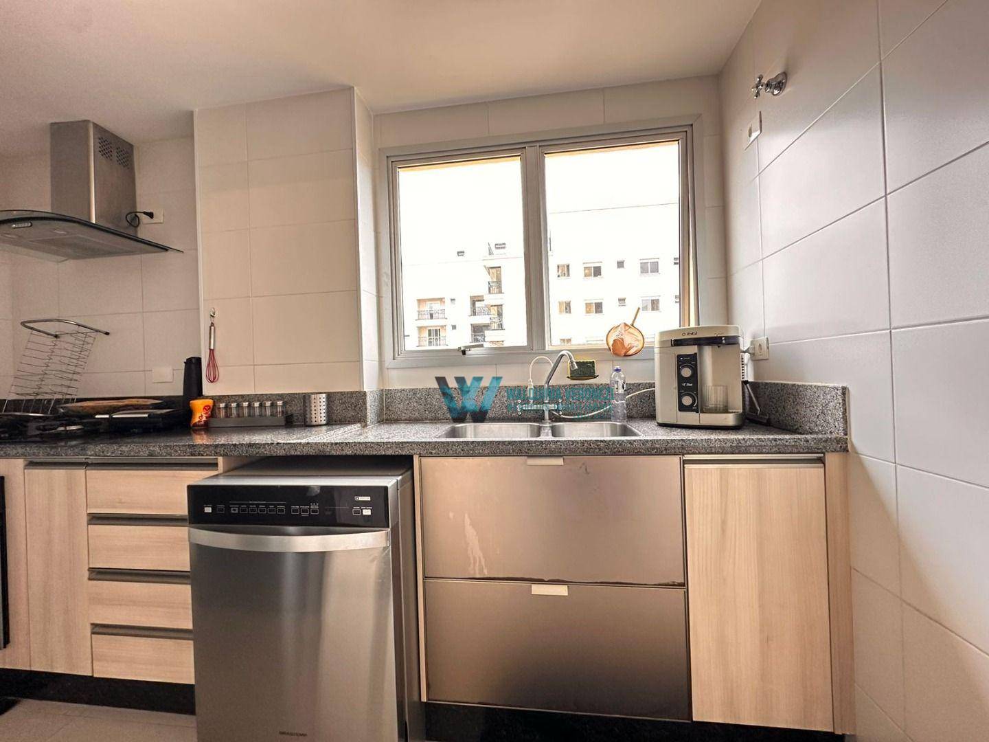 Apartamento à venda com 3 quartos, 118m² - Foto 17