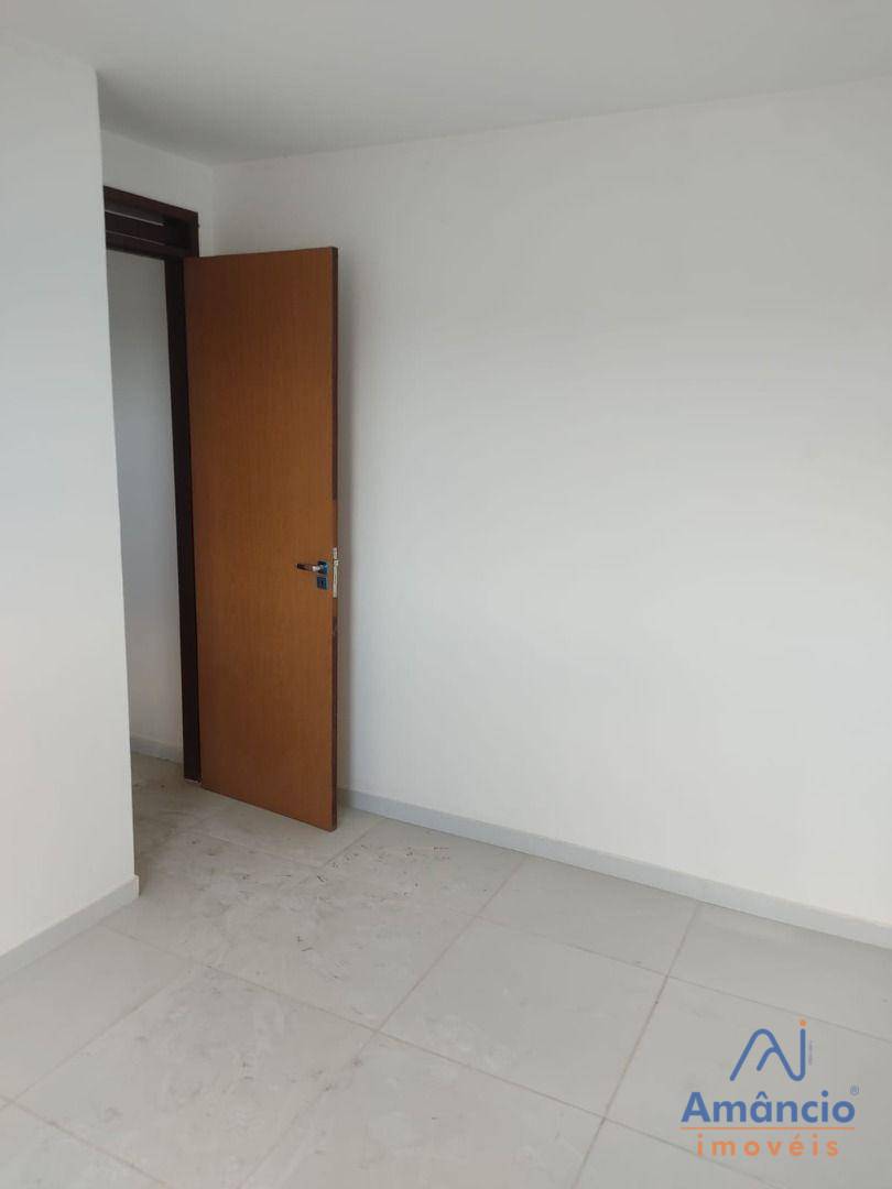 Apartamento à venda com 3 quartos, 73m² - Foto 13