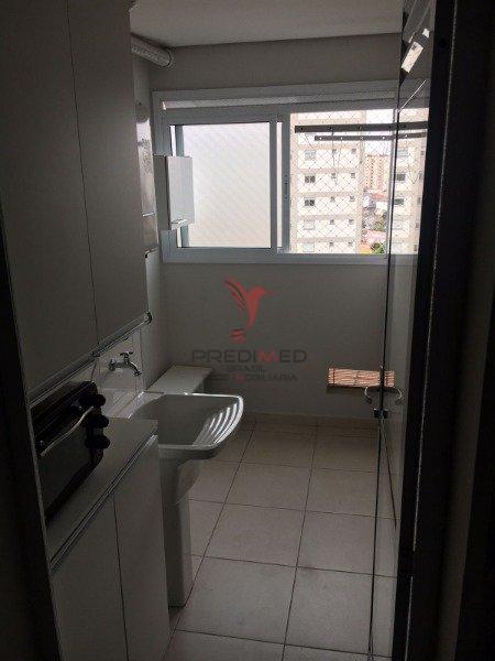 Apartamento à venda com 2 quartos, 70m² - Foto 19