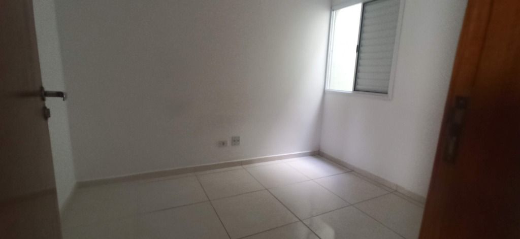 Apartamento para alugar com 2 quartos, 40m² - Foto 16