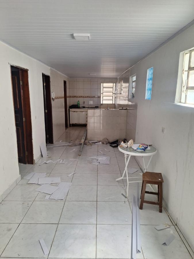 Casa para alugar com 2 quartos, 100m² - Foto 7