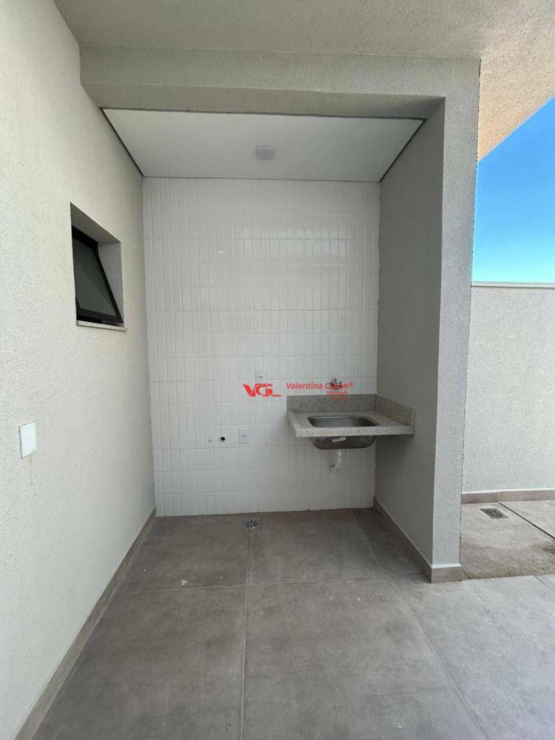 Casa de Condomínio à venda com 3 quartos, 140m² - Foto 4